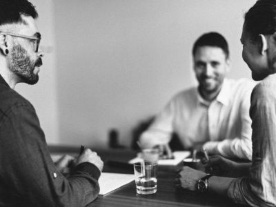 Wichtigkeit von Selbst-Authentizität mit Marketing Strategie Entwicklung im Business Kommunikations Coaching