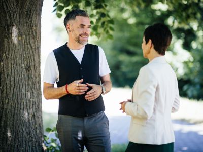 Brand Guidelines erstellen — Warum deine Marke ohne Regelwerk unsichtbar bleibt